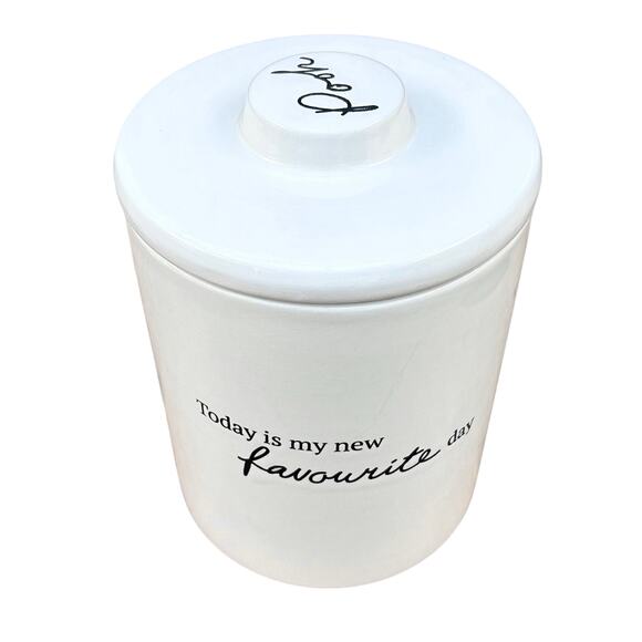 Disney Winnie the Pooh jar "Favorite Day" nursery walk Piglet storybook scene - Picture 5 of 11